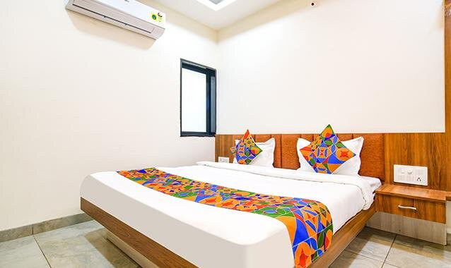 FabHotel Shree Nakoda Paradise