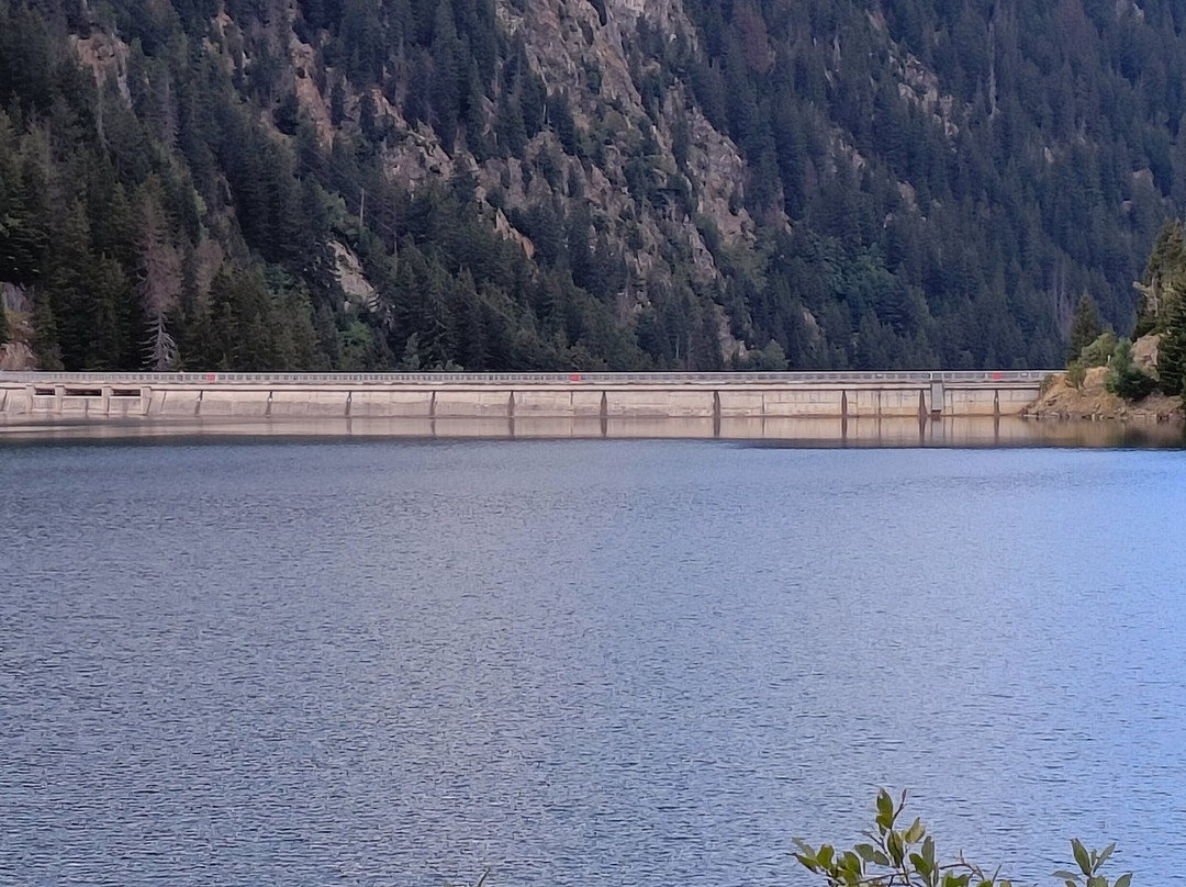 LAC DE SAINT GUÉRIN-Beaufort必去景点