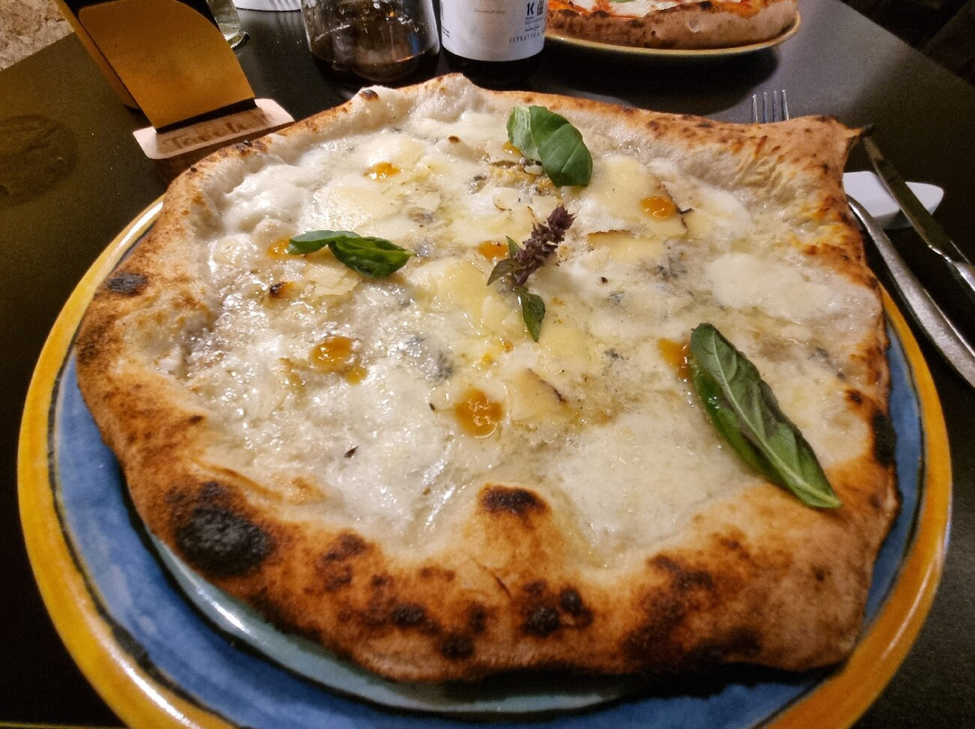 Pizza E Core Pizza And Cocktail Bar