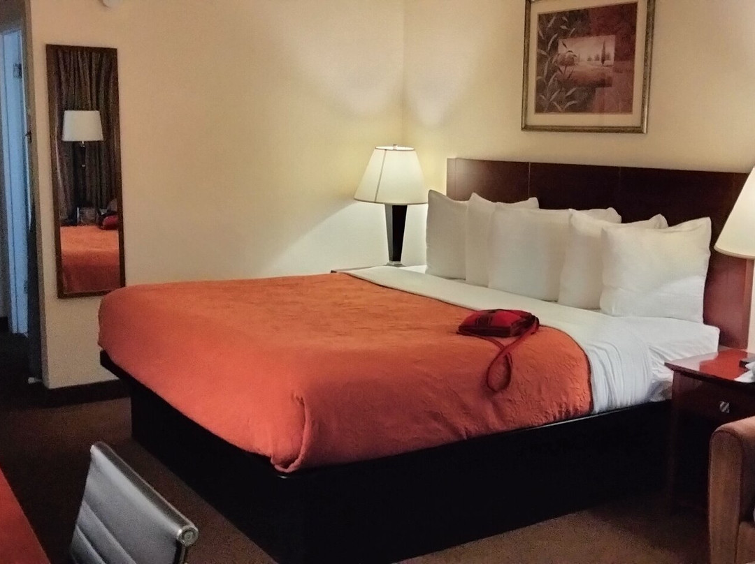 Cimarron Inn & Suites Klamath Falls主图