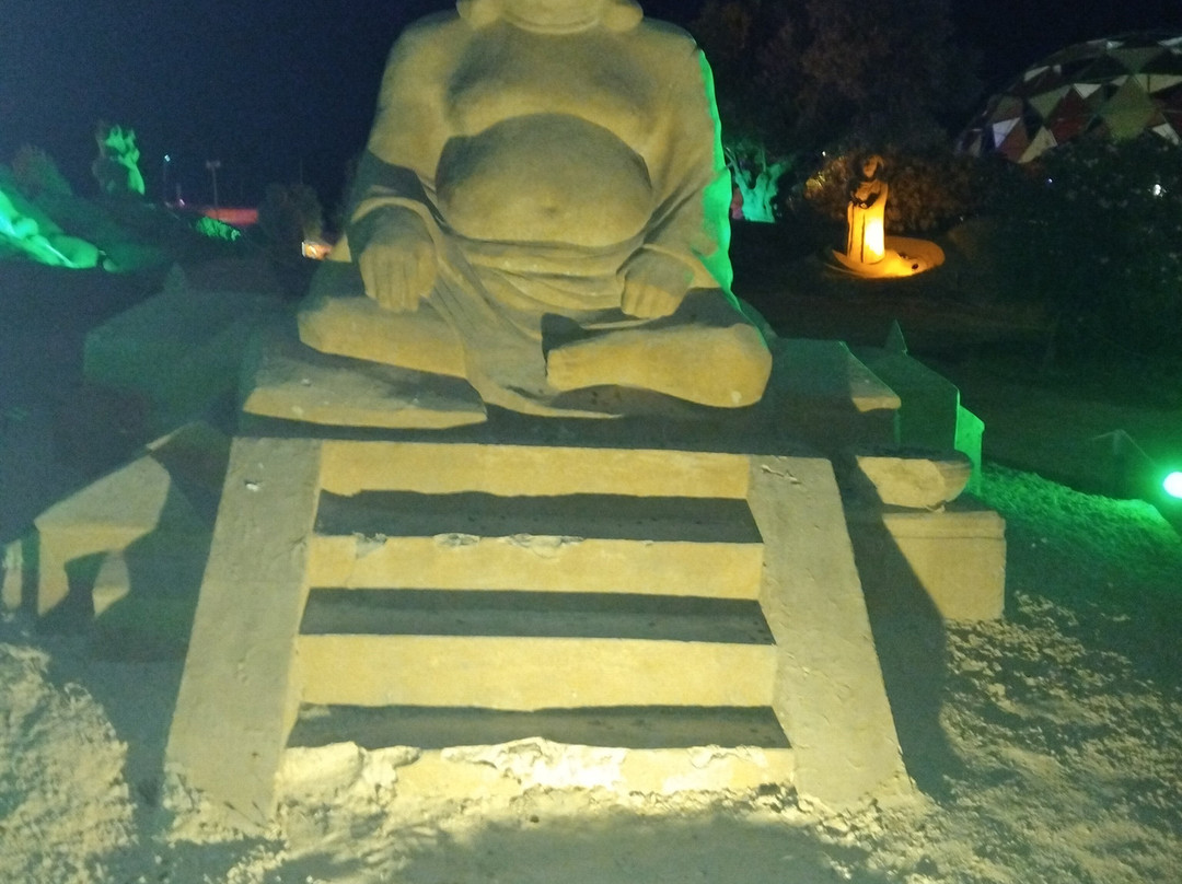 Sand City-拉戈阿必去景点