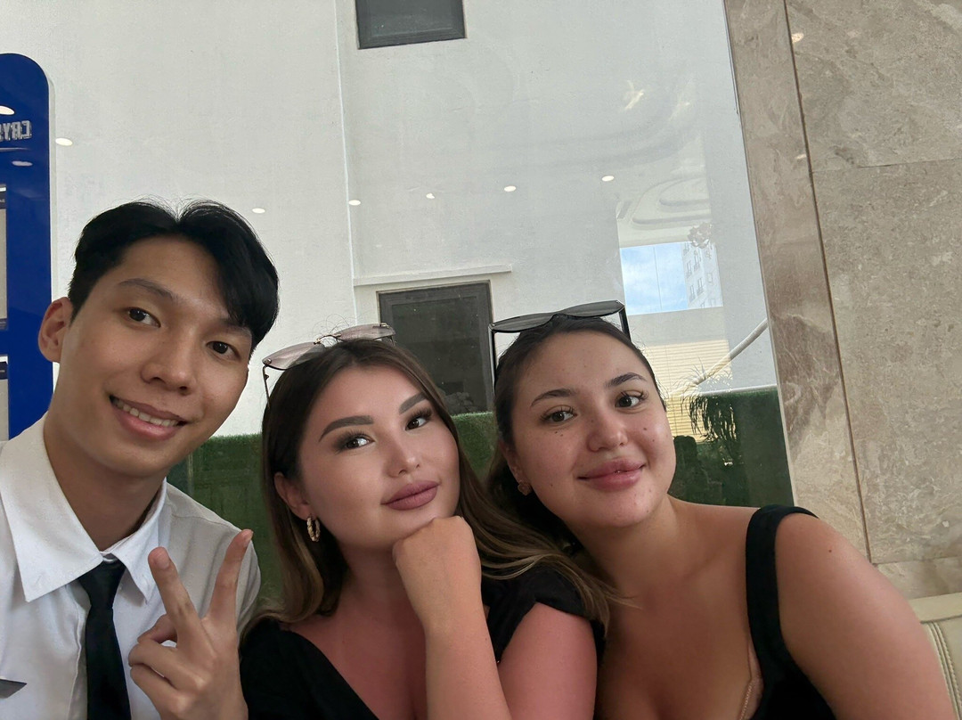 The Sail Hotel主图