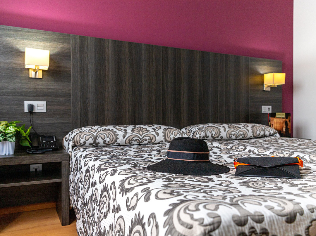 北方大道酒店主图