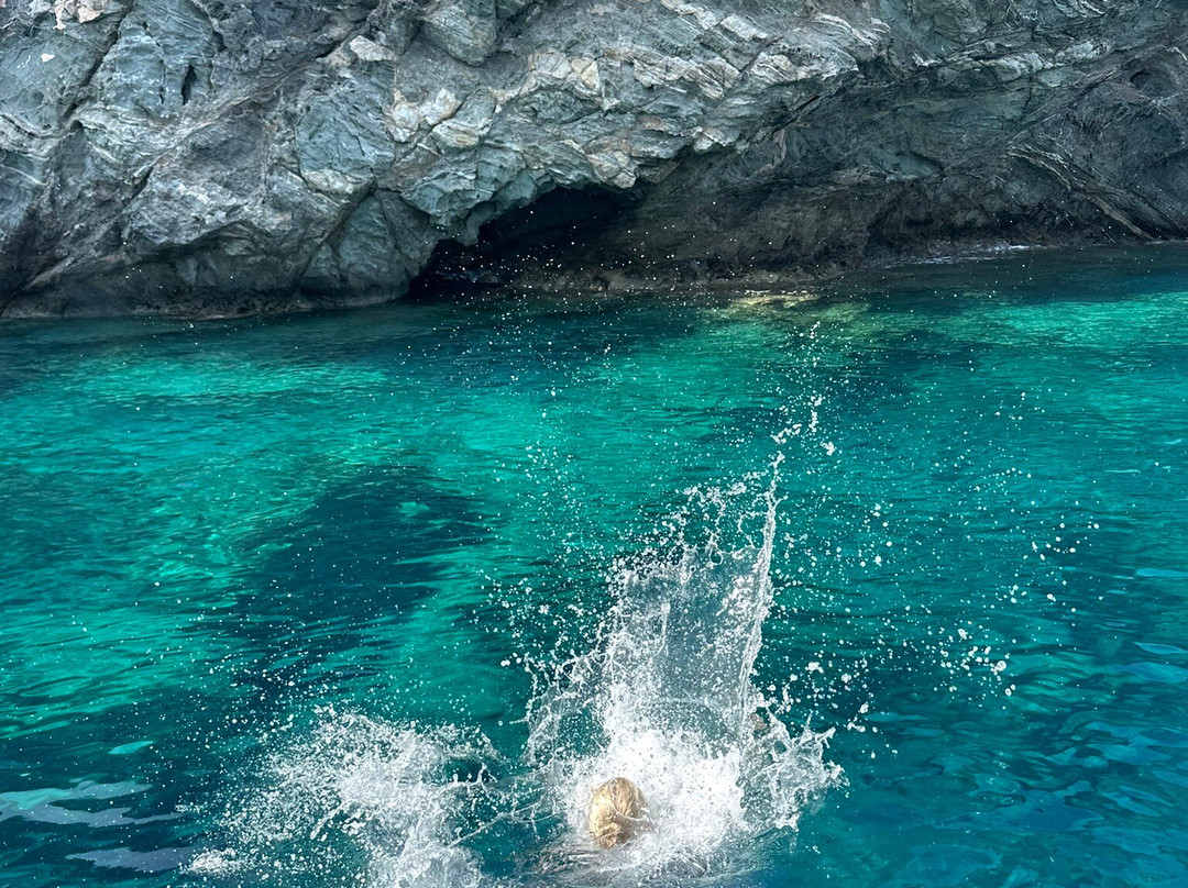 Serifos Rent a Boat-Livadi必去景点