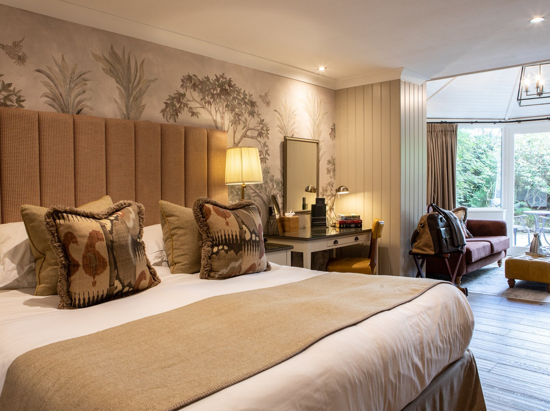 罗赛马诺尔酒店主图