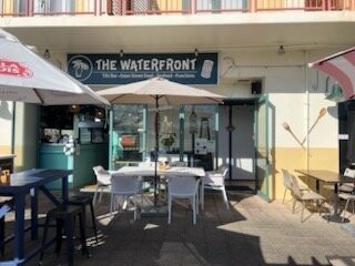 The Waterfront主图