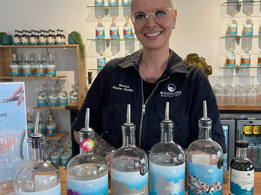 Moontide Distillery-布鲁姆必去景点