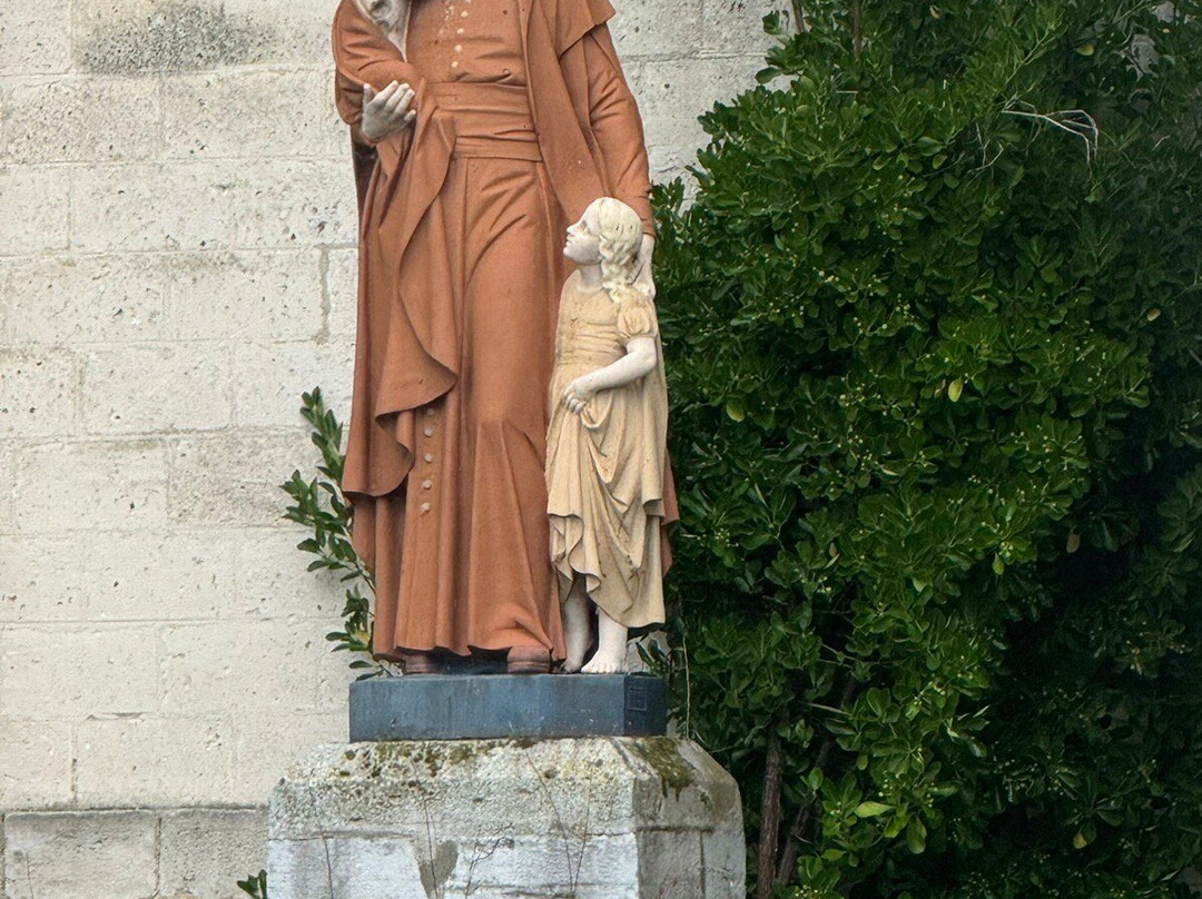 Eglise Sainte-Eugenie-Pontonx-sur-l'Adour必去景点