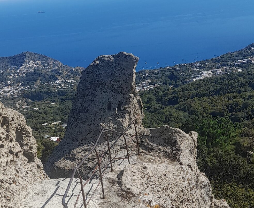 Monte Epomeo-Isola d'Ischia必去景点
