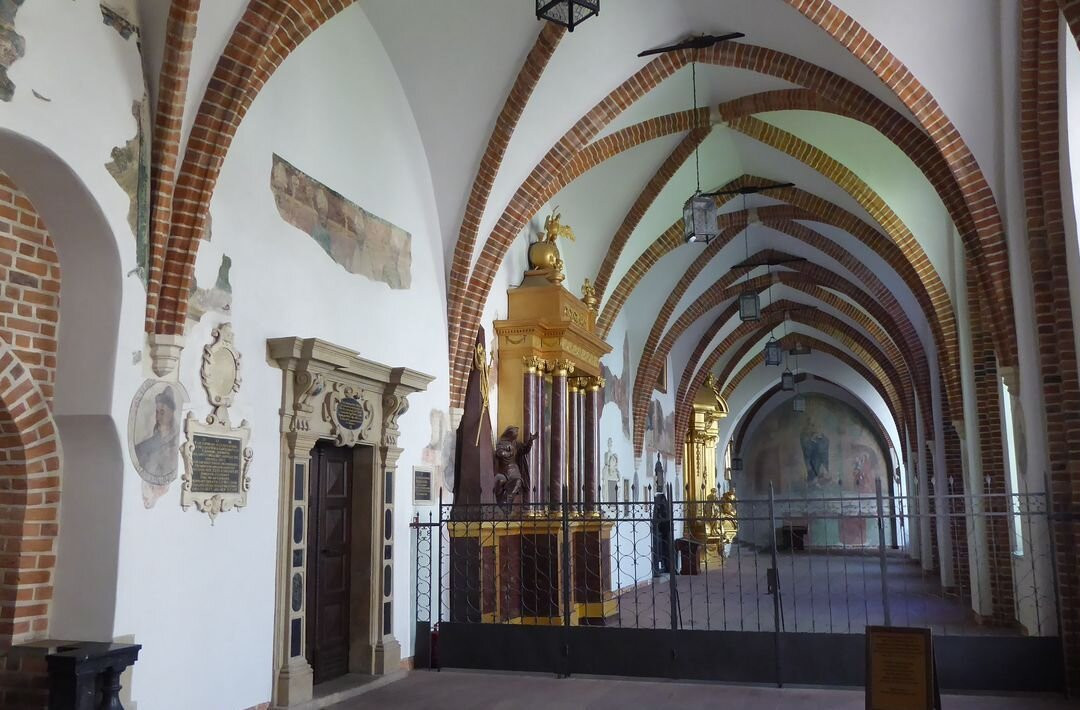 Bazylika Franciszkanów Św. Franciszka Z Asyżu-克拉科夫必去景点