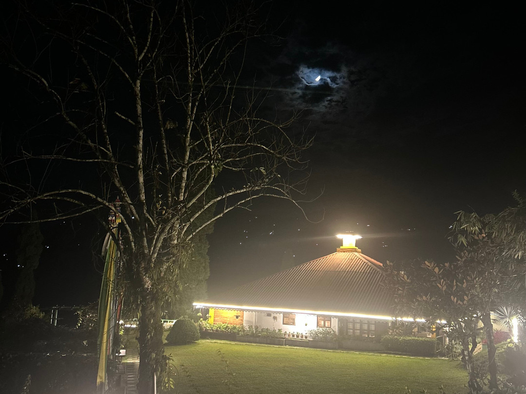 Chamong Chiabari mountain retreat主图