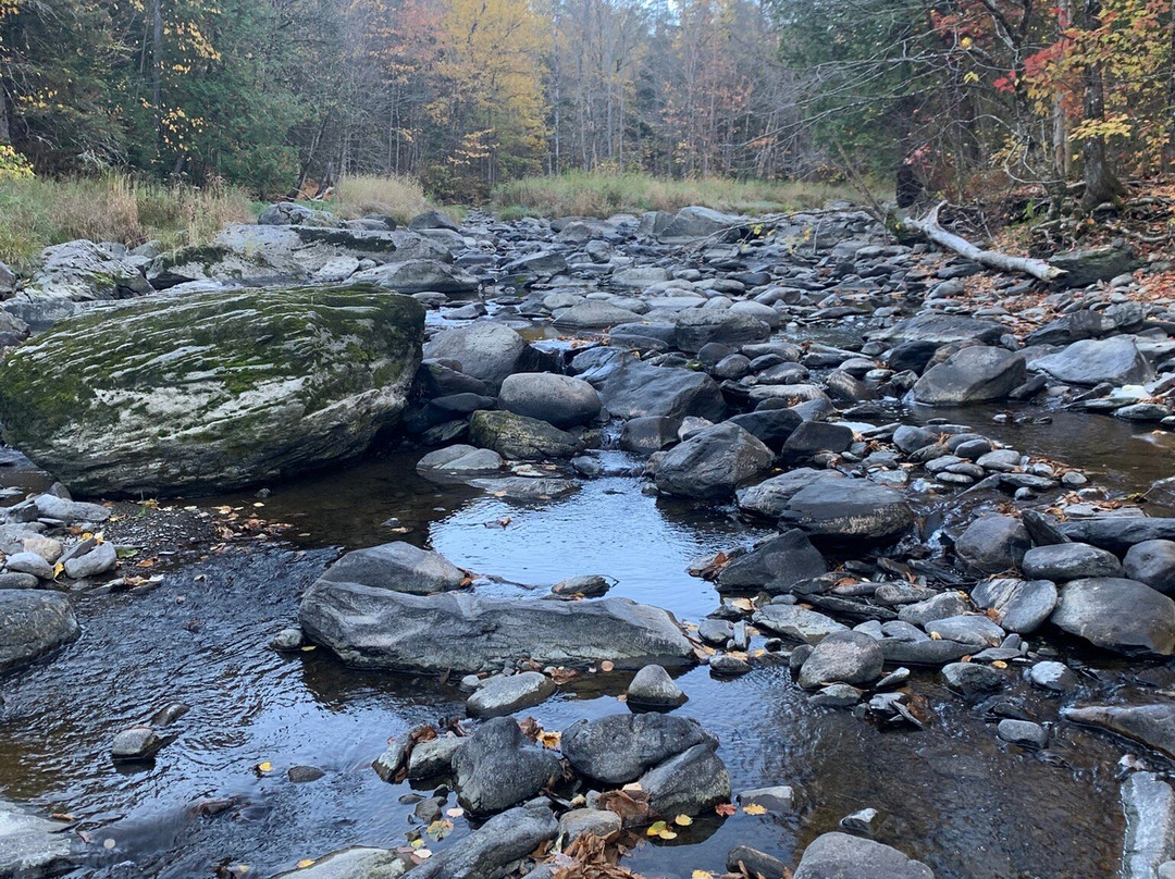 Parc des Sept-Chutes-St-Pascal必去景点