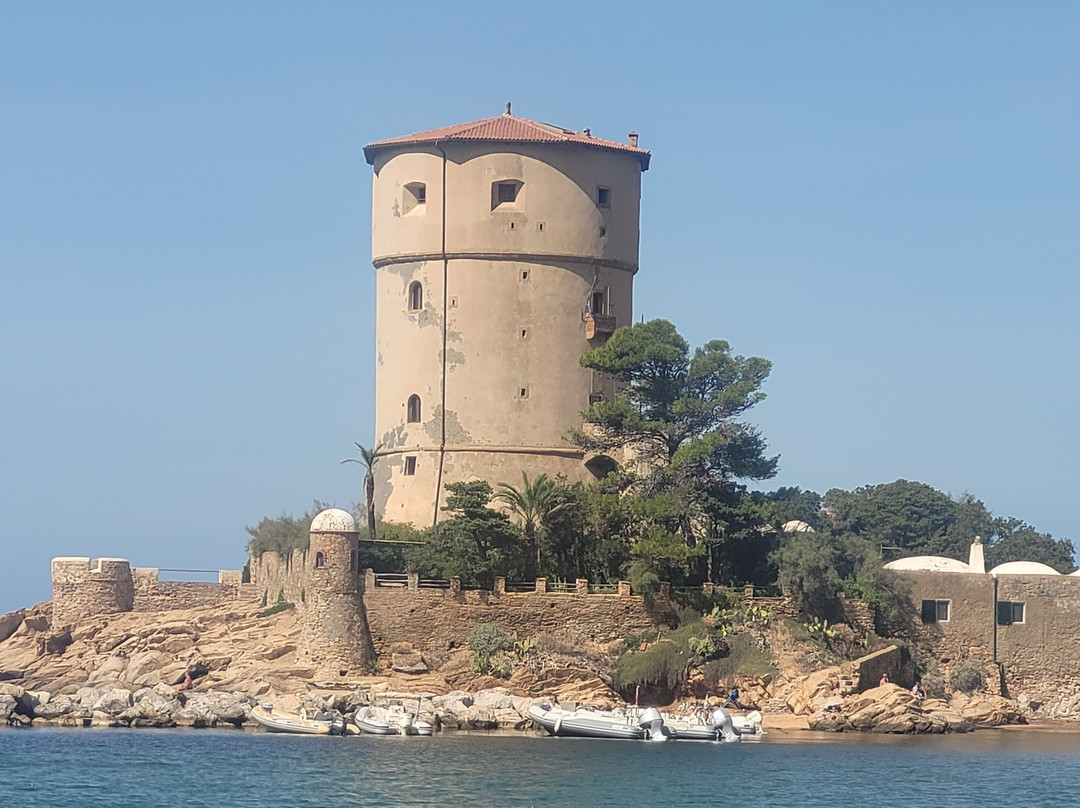 Giglio Island-Isola del Giglio必去景点