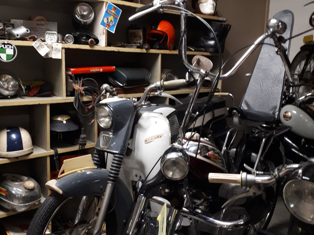 Stg. Oude Ambachten & Speelgoed Museum-Terschuur必去景点