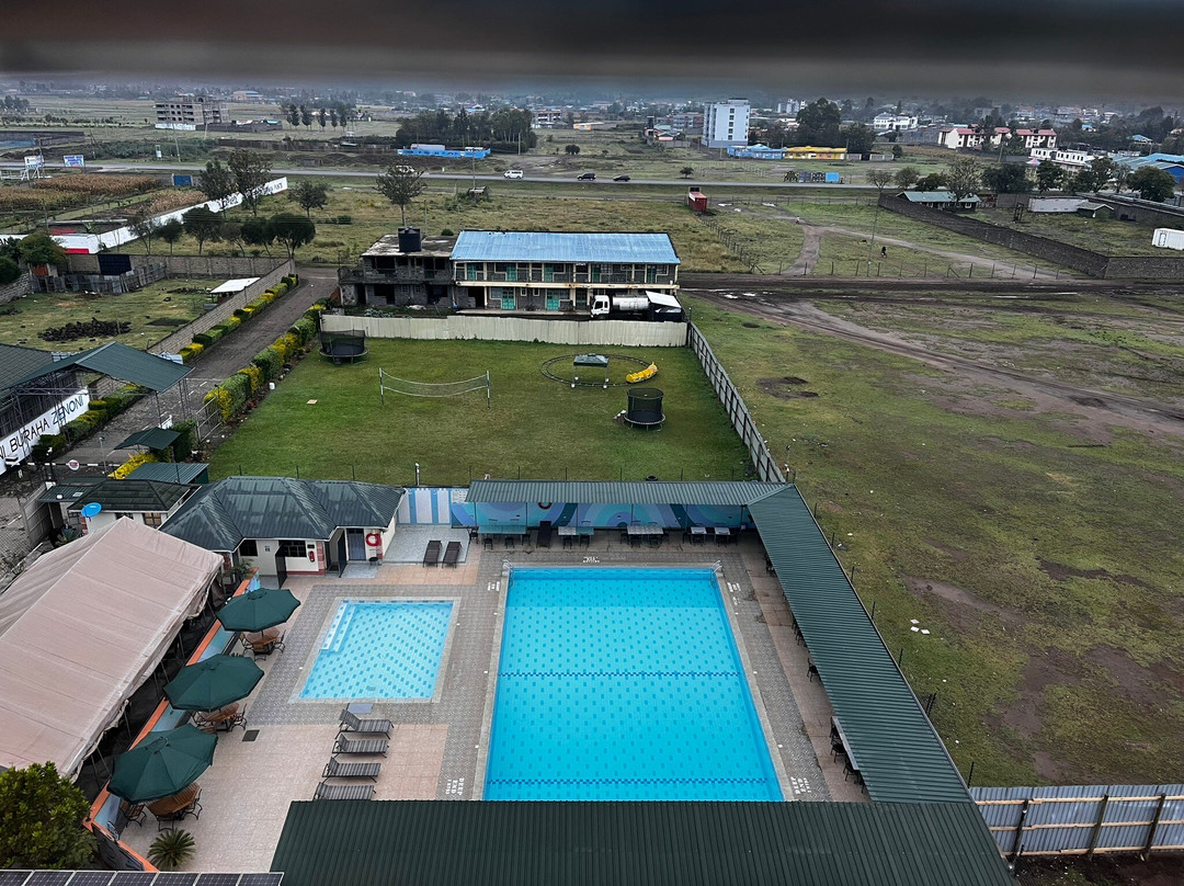 Buraha Zenoni Hotel and Resort主图