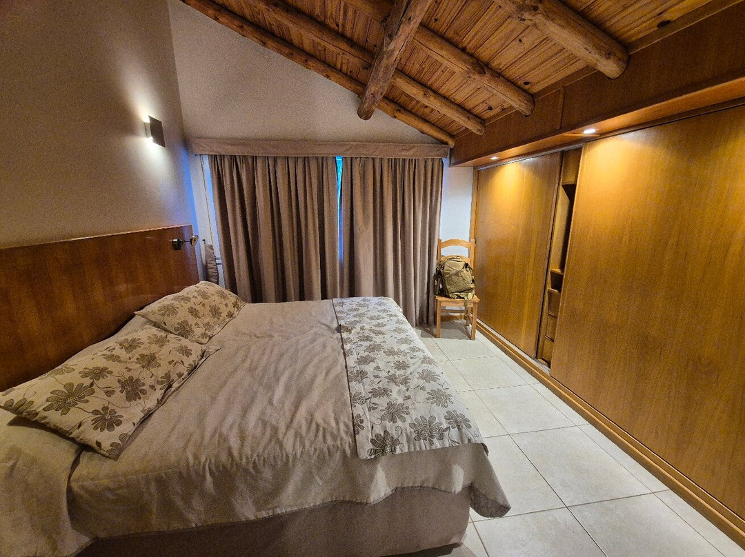 Laderas Verdes主图