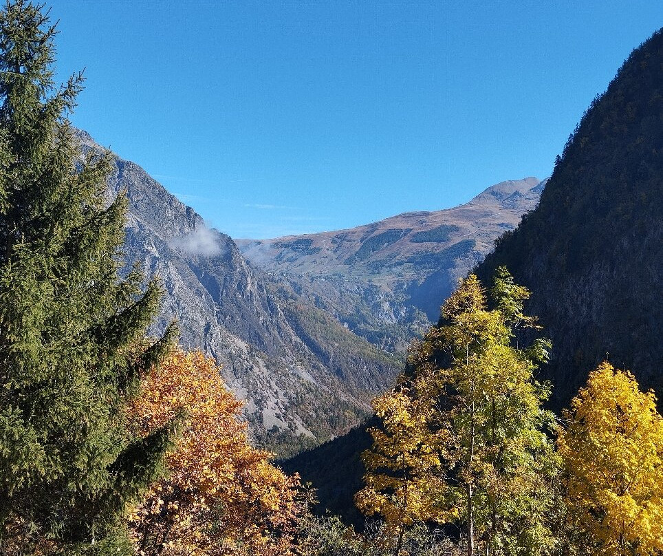 Lac du Lauvitel-Vénosc必去景点