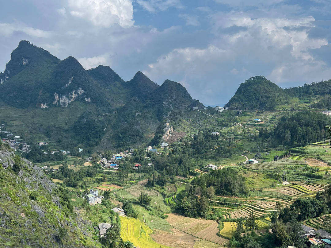 Tea House Of Baiyue Tribes-Ha Giang必去景点