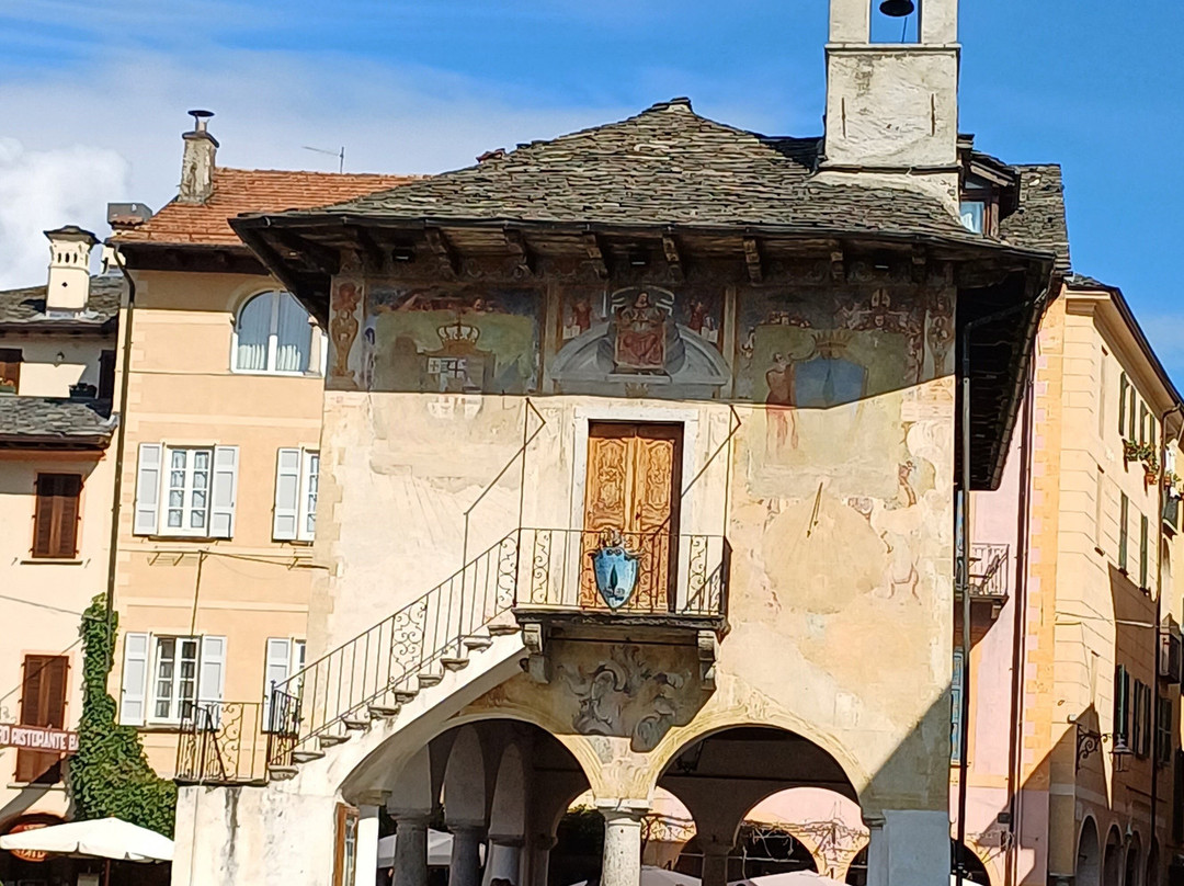 Palazzotto della Comunita-奥尔塔圣朱利奥必去景点