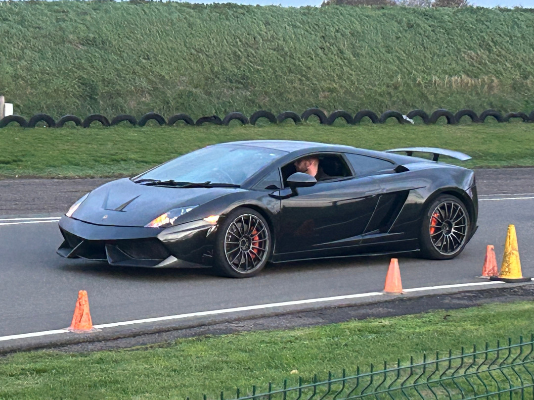 Car Chase Heroes-Bicester必去景点