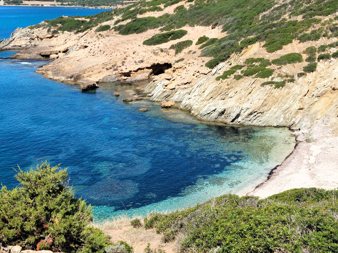 Spiaggia di Piscinni-Domus de Maria必去景点