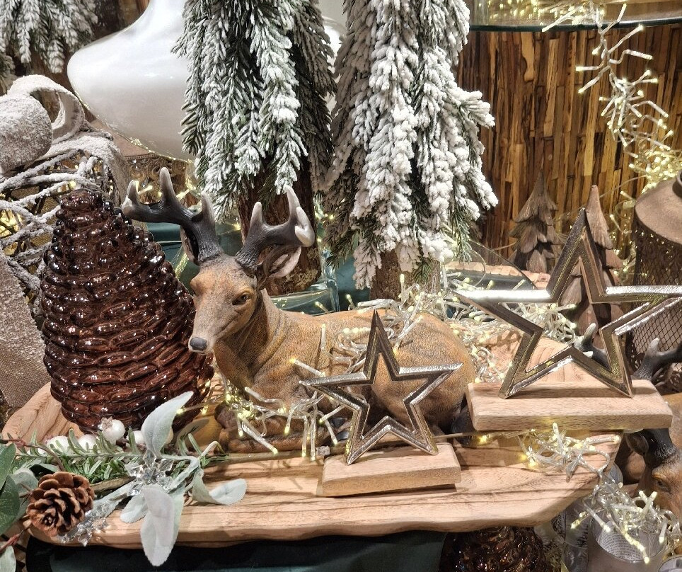 Weinfurtner Glasdorf-Arnbruck必去景点