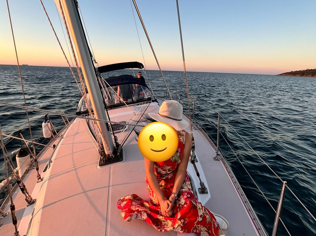 Victorian Yacht Charters-Safety Beach必去景点