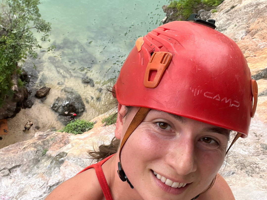 甲米攀岩-莱利海滩必去景点