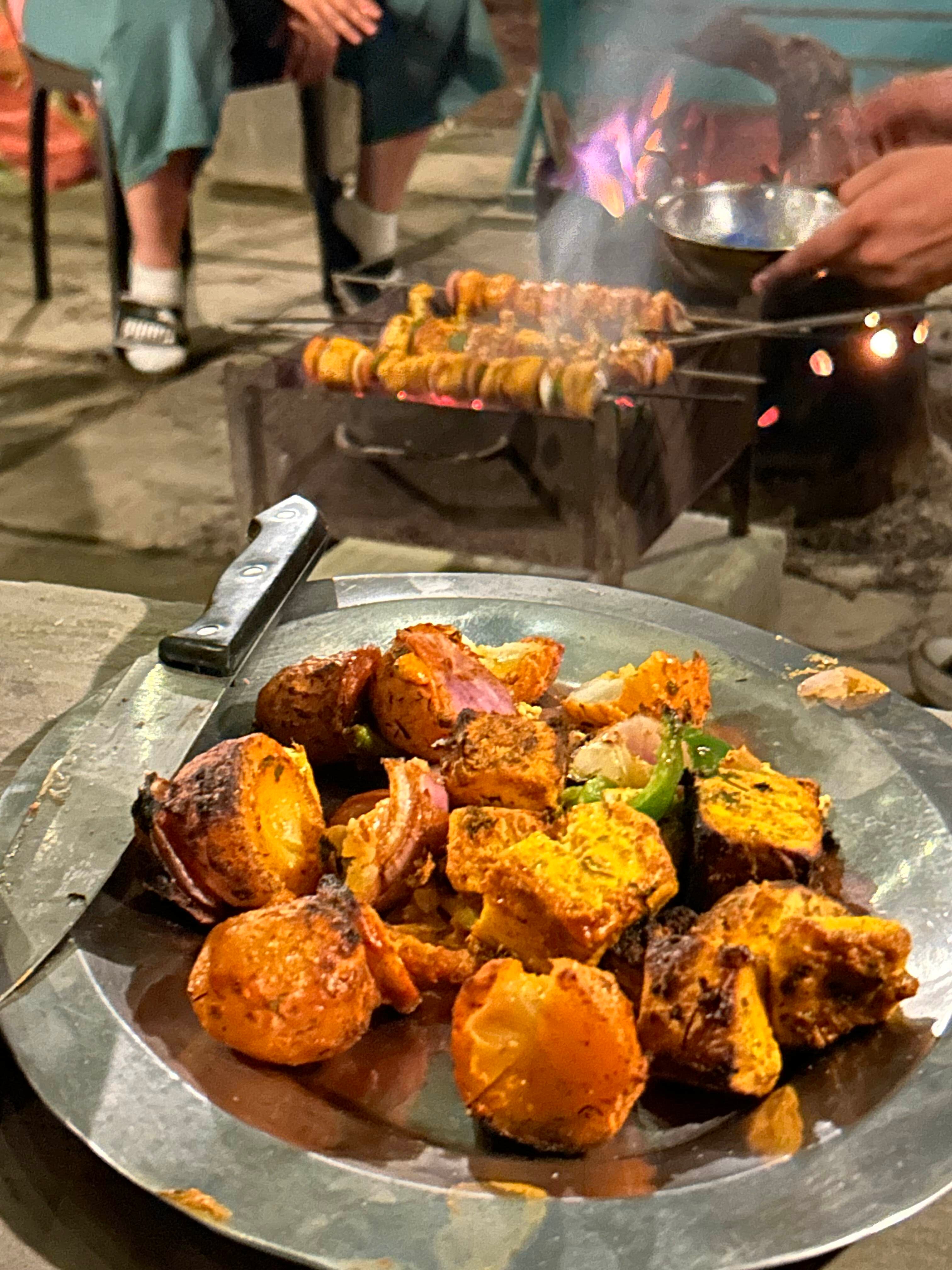 Frozen Woods Resorts-官方