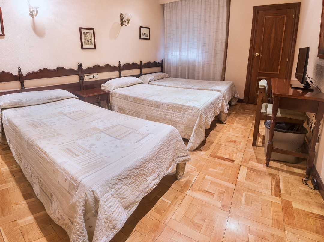 Hotel Castellano I主图