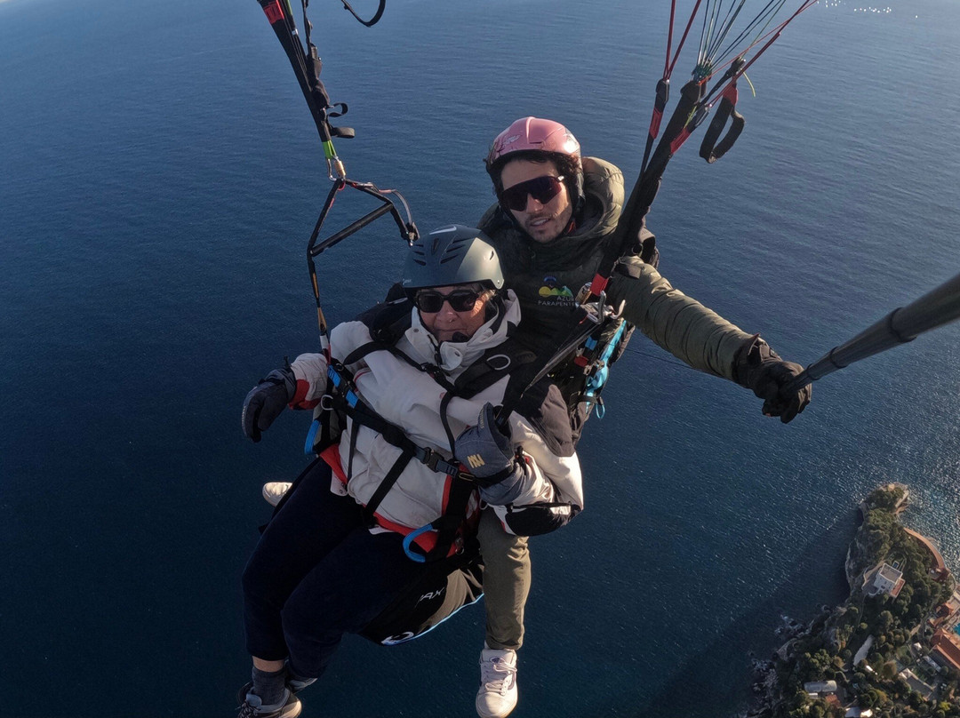 Azur Parapente-罗克布伦第马丁必去景点