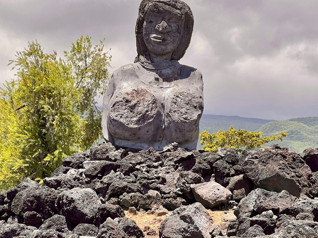 Notre-Dame des Laves-圣罗斯必去景点