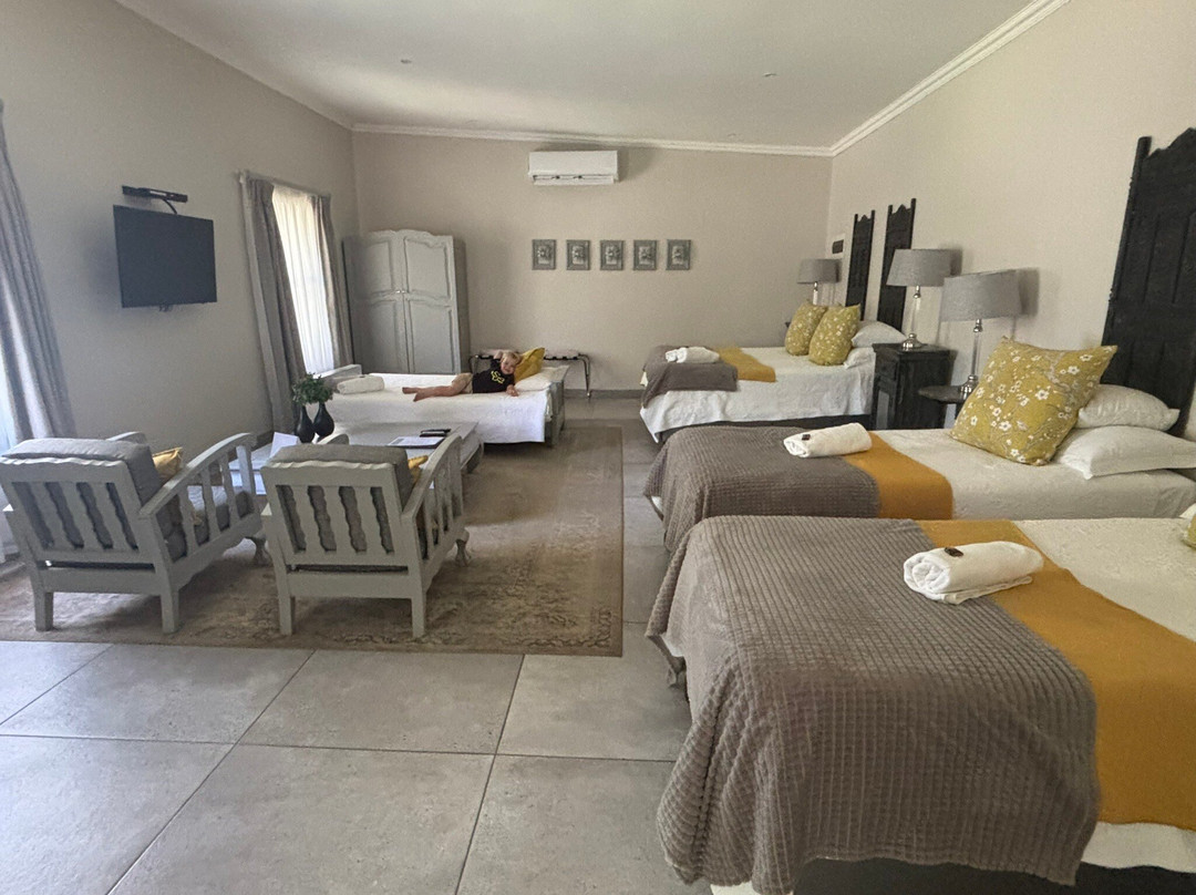 Cape Karoo Guesthouse主图