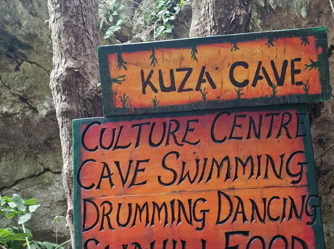 Kuza Cave-江比阿尼必去景点