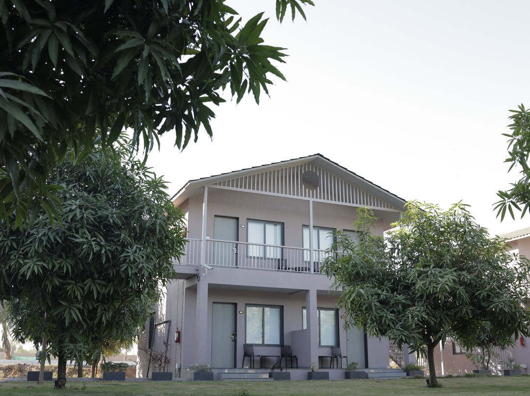 Dhartii River View Resort