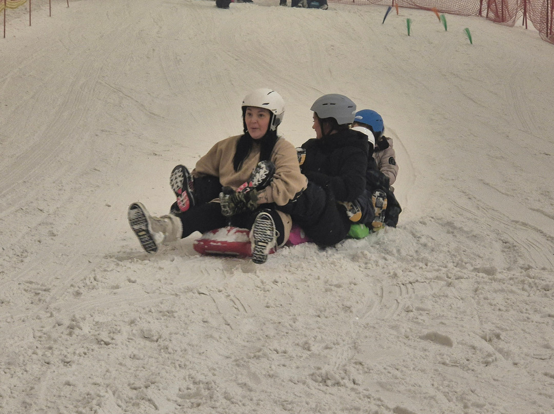 Snozone-Castleford必去景点