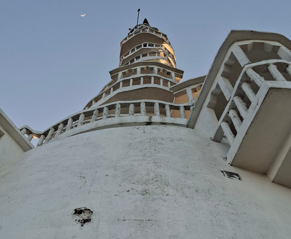 Ambuluwawa Tower-Gampola必去景点