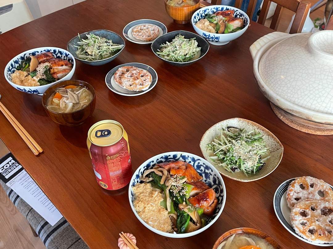 Comburger Cooking Japanese Home Meal with Sato-Shinjuku 3 Chome必去景点