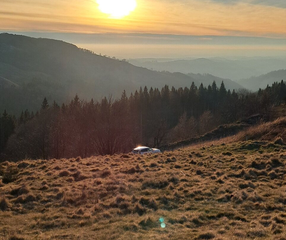 Col de Legal-Saint-Projet-de-Salers必去景点