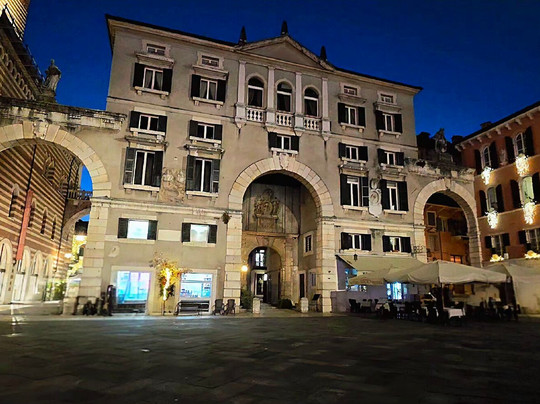 Piazza dei Signori-维罗纳必去景点