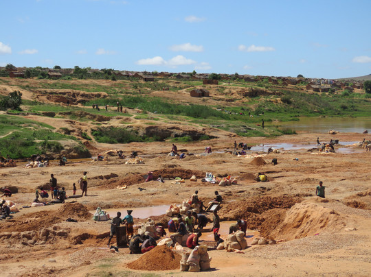 Madagascar Green Tours-安齐拉贝必去景点