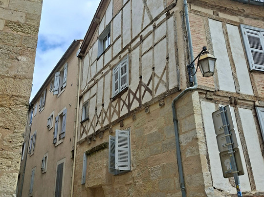 Eschif-佩里格必去景点