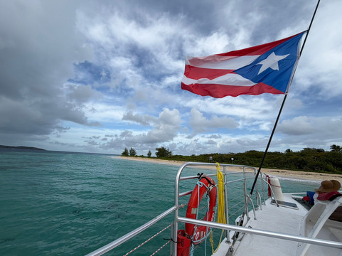 Salty Dog Catamaran-法哈多必去景点