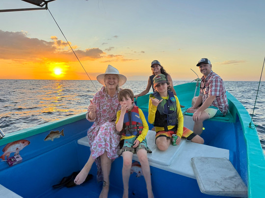 Purafishing Boat Tours and Snorkeling-圣晃尼悠必去景点