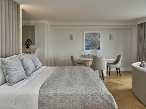 加利维奥酒店主图