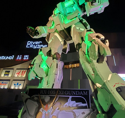 Unicorn Gundam Statue-江东区必去景点
