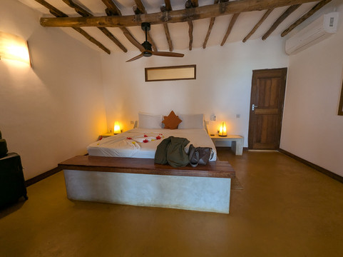 赫卡亚桑给巴尔主图