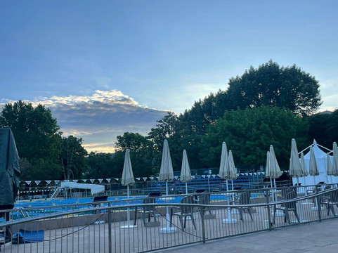 Piscina Clt-特尔尼必去景点