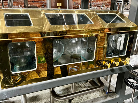 White Peak Distillery-Ambergate必去景点