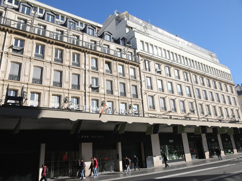 巴诗威百货-巴黎必去景点